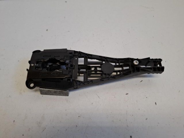 bontott OPEL ADAM Bal első Külső Kilincsfészek