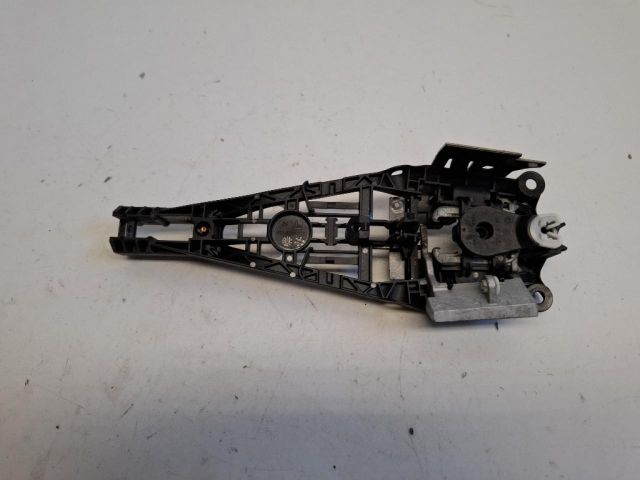 bontott OPEL ADAM Bal első Külső Kilincsfészek