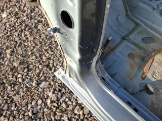 bontott OPEL ADAM Bal Küszöb