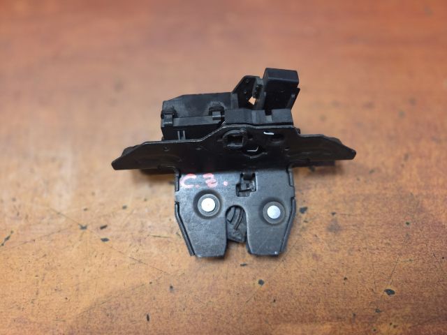 bontott OPEL ADAM Csomagtérajtó Zárszerkezet