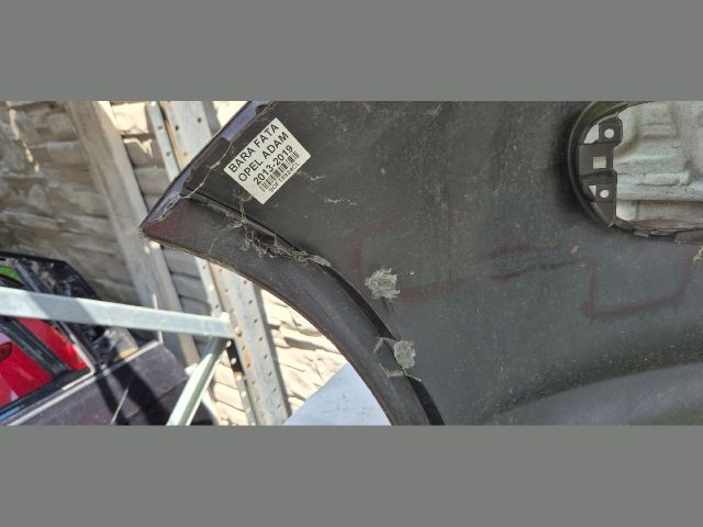 bontott OPEL ADAM Első Lökhárító (Üresen)