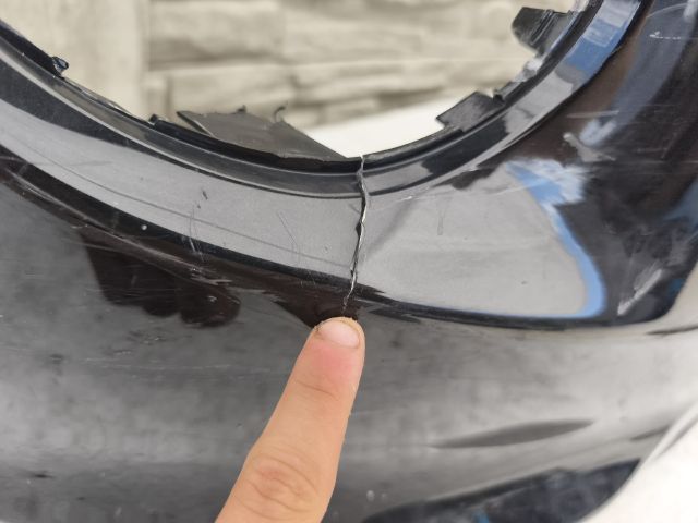 bontott OPEL ADAM Első Lökhárító (Üresen)