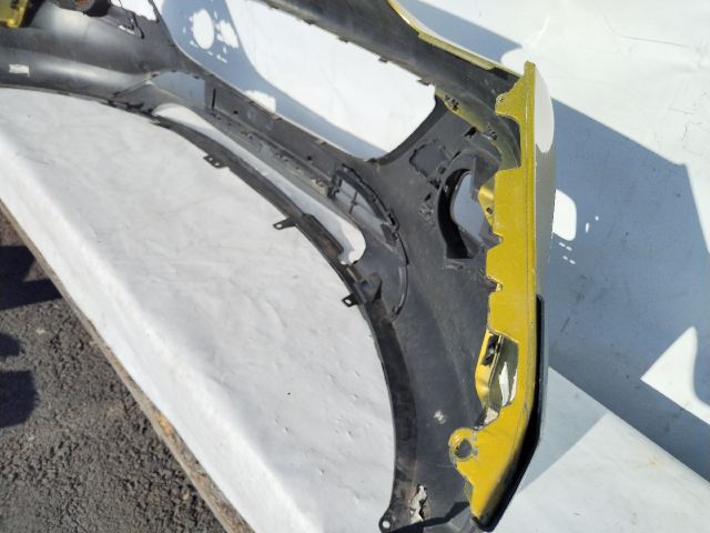 bontott OPEL ADAM Első Lökhárító (Üresen)