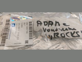 bontott OPEL ADAM Első Vonószem Burkolat