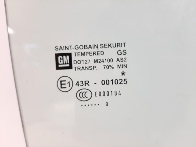 bontott OPEL ADAM Jobb első Ablak