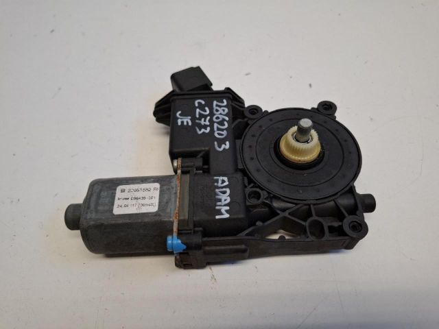 bontott OPEL ADAM Jobb első Ablakemelő Motor