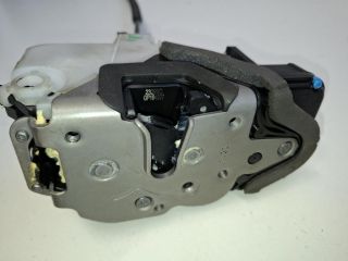 bontott OPEL ADAM Jobb első Ajtózár