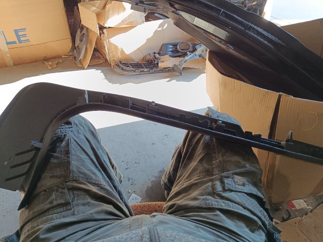 bontott OPEL ADAM Jobb Oldalkárpit (2-3 ajtóshoz hátra)