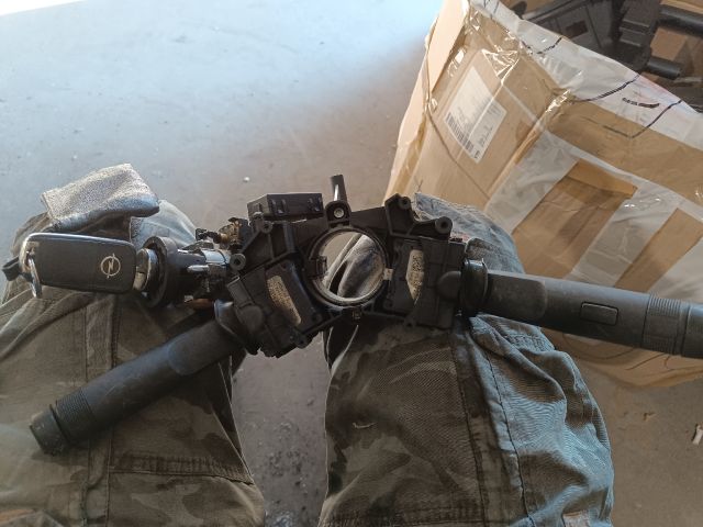 bontott OPEL ADAM Komplett Kormánykapcsoló (Bajuszkapcsoló)