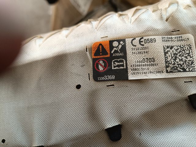 bontott OPEL ADAM Utasoldali Légzsák