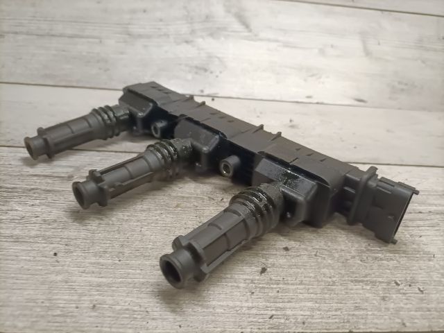 bontott OPEL AGILA Gyújtótrafó