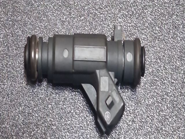 bontott OPEL AGILA Porlasztó (1 db)