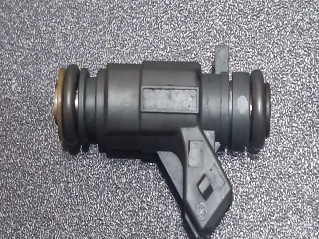 bontott OPEL AGILA Porlasztó (1 db)