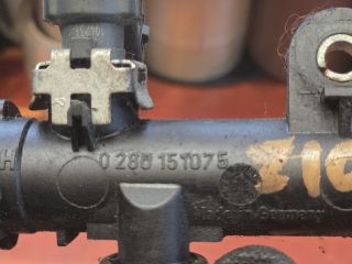 bontott OPEL AGILA Porlasztó Sor / Híd