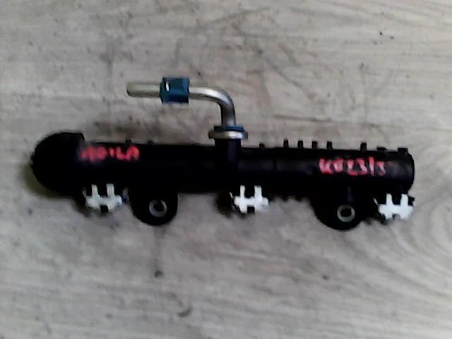 bontott OPEL AGILA Porlasztó Sor / Híd