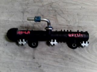 bontott OPEL AGILA Porlasztó Sor / Híd