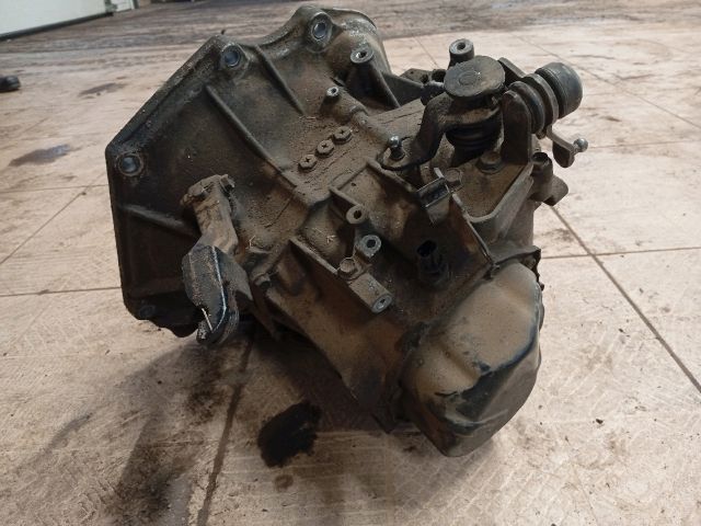 bontott OPEL AGILA Váltó (Mechanikus)