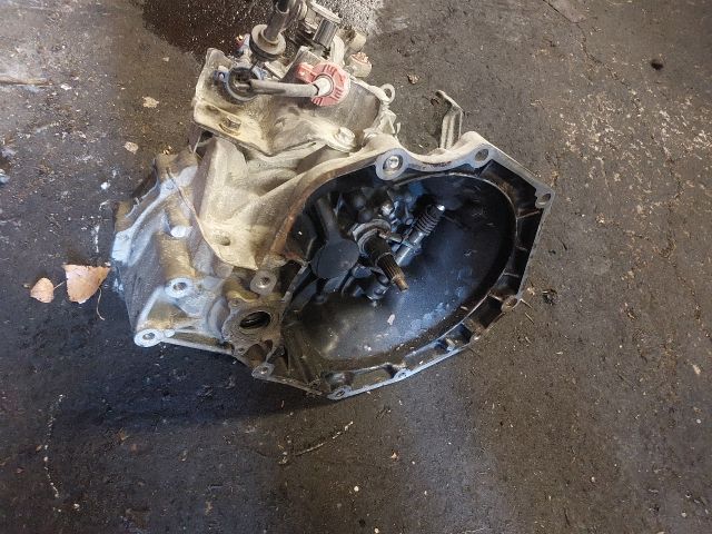 bontott OPEL AGILA Váltó (Mechanikus)