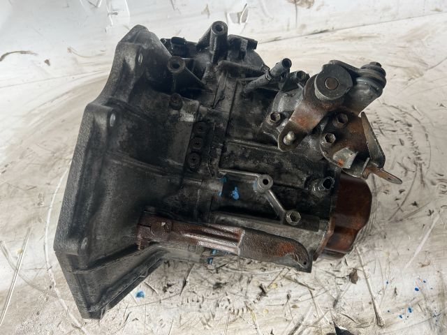 bontott OPEL AGILA Váltó (Mechanikus)