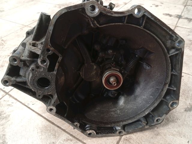 bontott OPEL AGILA Váltó (Mechanikus)