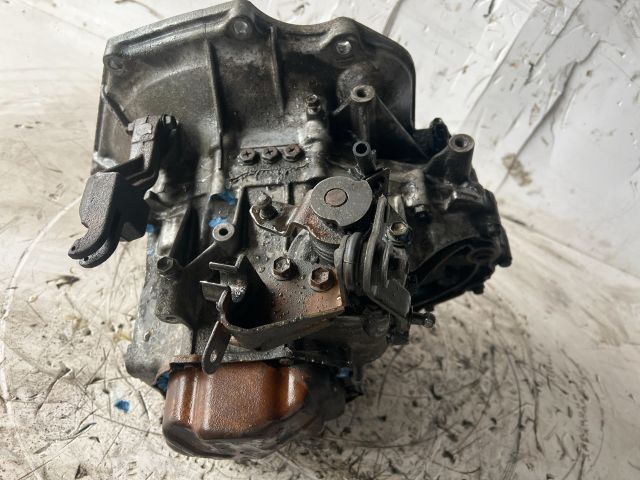 bontott OPEL AGILA Váltó (Mechanikus)