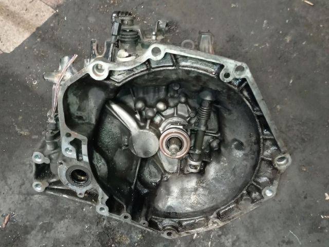 bontott OPEL AGILA Váltó (Mechanikus)