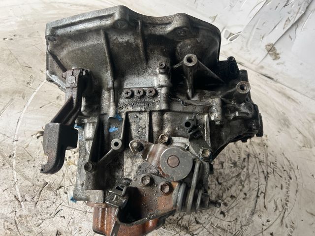 bontott OPEL AGILA Váltó (Mechanikus)