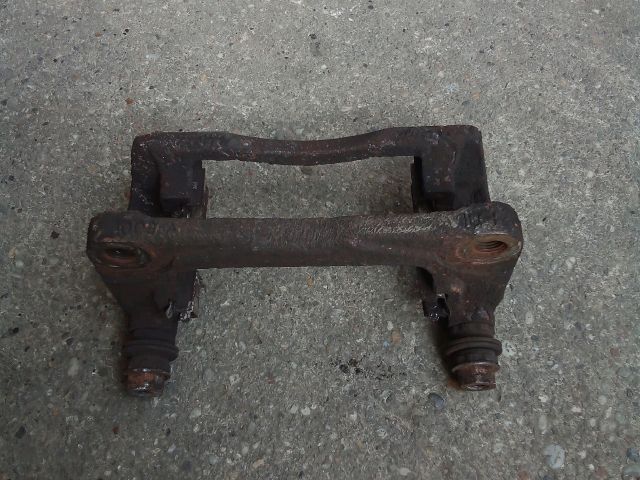 bontott OPEL AGILA Bal első Fékkengyel