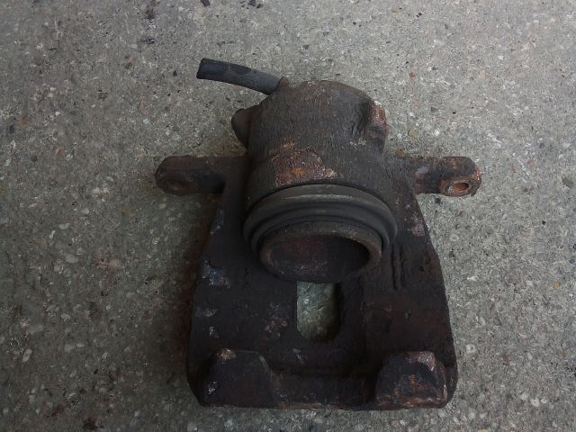 bontott OPEL AGILA Bal első Féknyereg Munkahengerrel