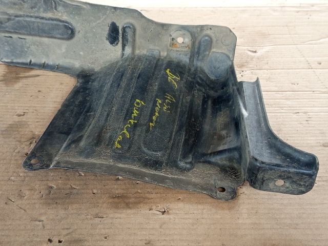 bontott OPEL AGILA Bal Motorburkolat