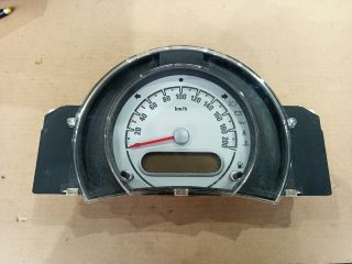 bontott OPEL AGILA Kilométeróra