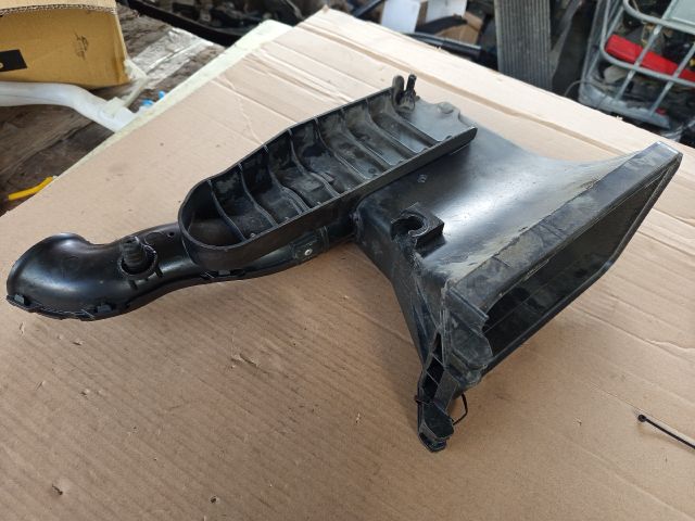 bontott OPEL AGILA Légszűrő Ház