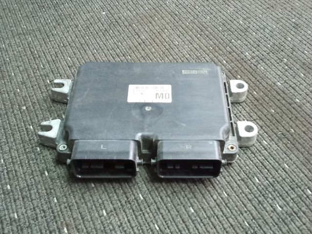 bontott OPEL AGILA Motorvezérlő