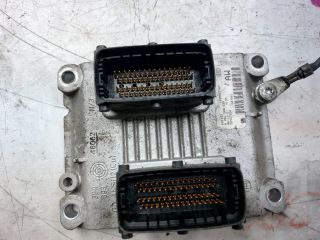 bontott OPEL AGILA Motorvezérlő