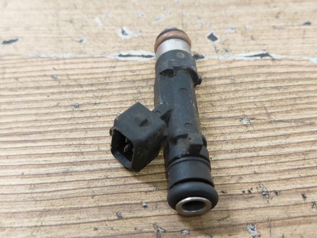 bontott OPEL AGILA Porlasztó (1 db)