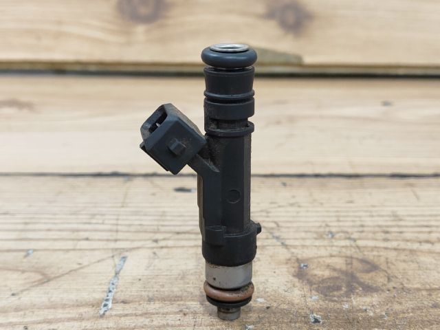 bontott OPEL AGILA Porlasztó (1 db)