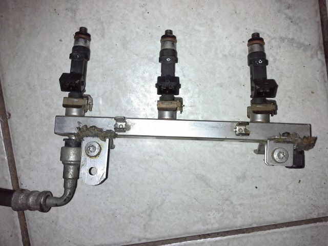 bontott OPEL AGILA Porlasztó (1 db)