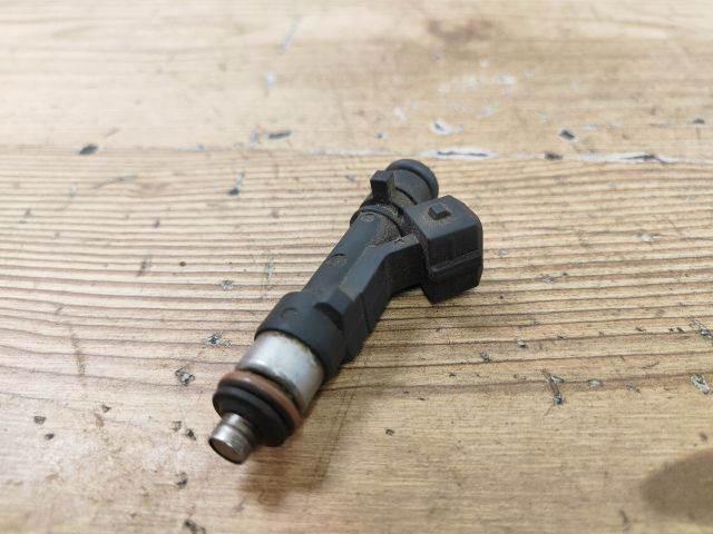 bontott OPEL AGILA Porlasztó (1 db)