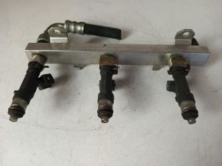 bontott OPEL AGILA Porlasztó Sor / Híd