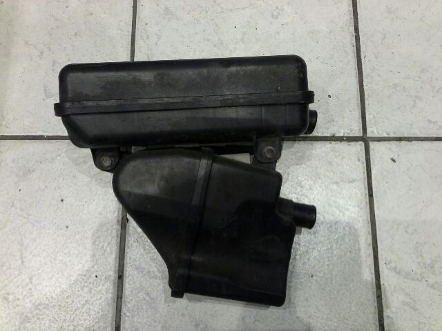 bontott OPEL AGILA Rezonátor