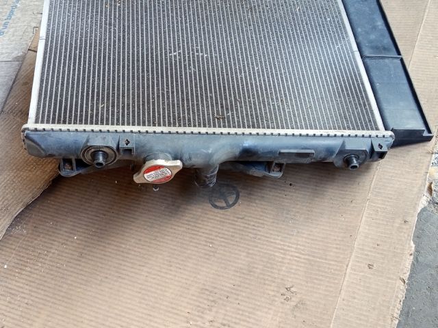 bontott OPEL AGILA Vízhűtő Radiátor (Nem klímás)