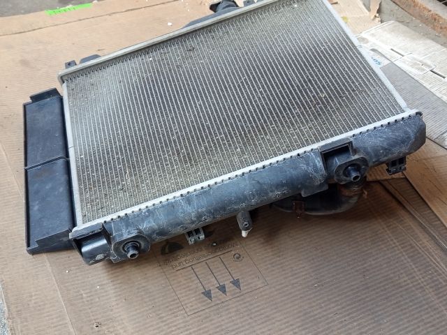 bontott OPEL AGILA Vízhűtő Radiátor (Nem klímás)