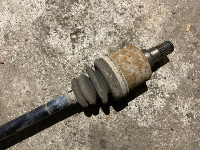 bontott OPEL AGILA Bal Féltengely