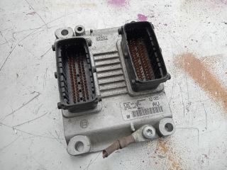 bontott OPEL AGILA Motorvezérlő