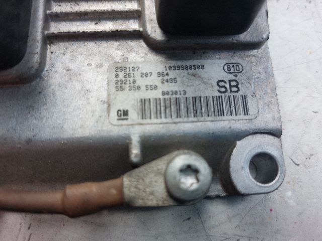 bontott OPEL AGILA Motorvezérlő