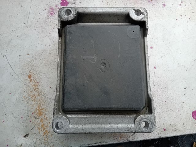 bontott OPEL AGILA Motorvezérlő