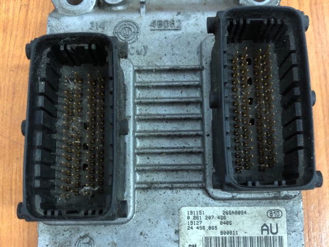 bontott OPEL AGILA Motorvezérlő