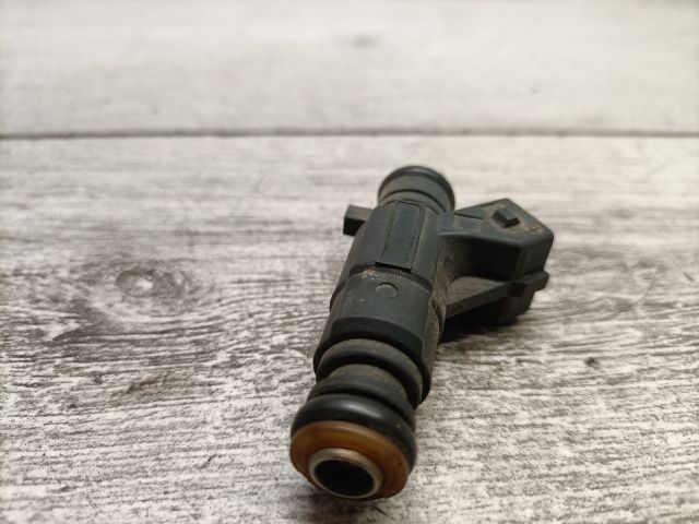 bontott OPEL AGILA Porlasztó (1 db)