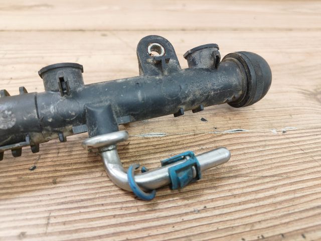 bontott OPEL AGILA Porlasztó Sor / Híd