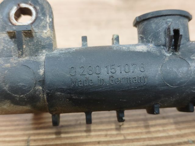 bontott OPEL AGILA Porlasztó Sor / Híd